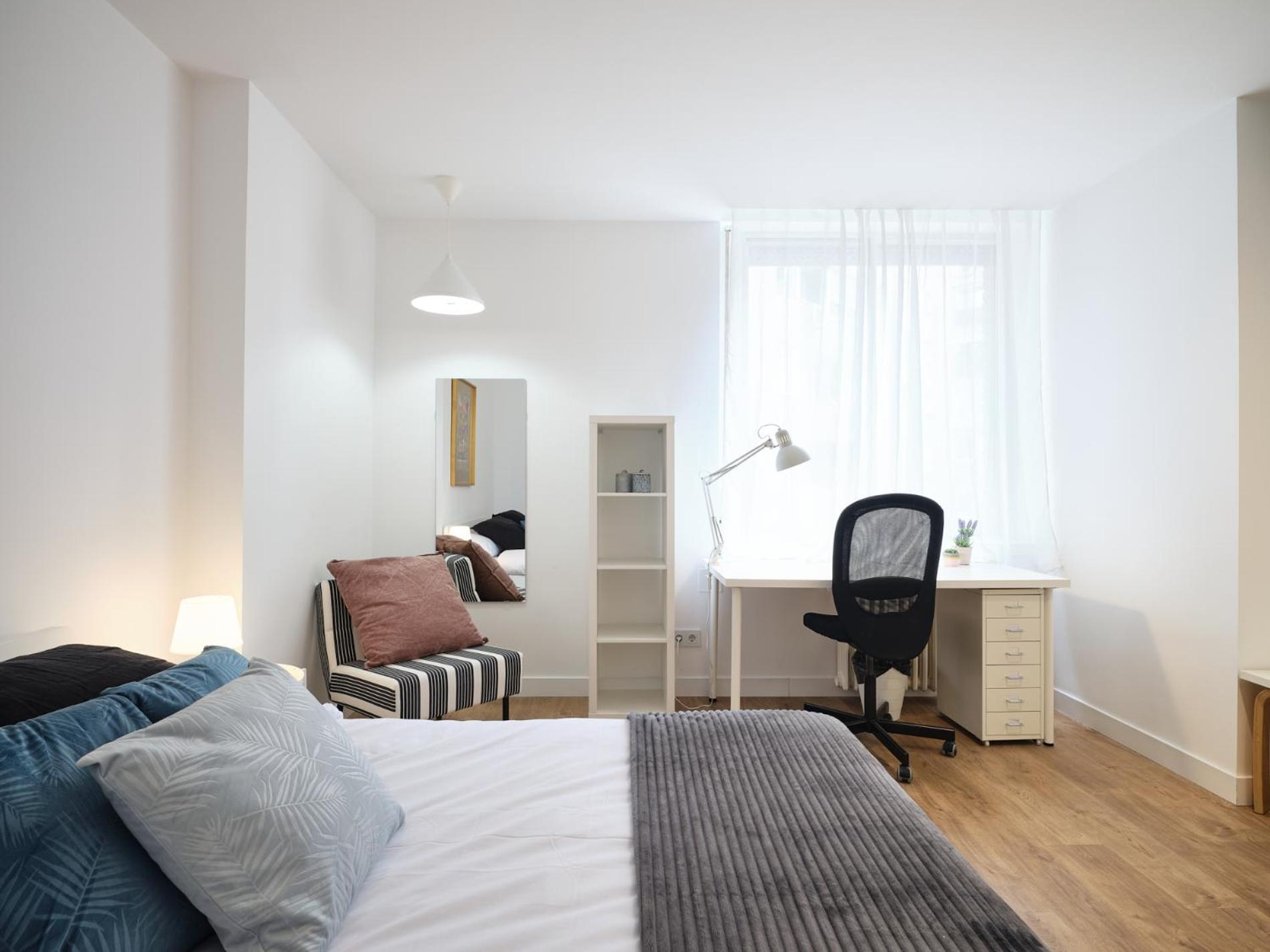 My City Home - Student Rooms In Moncloa Madrid Esterno foto